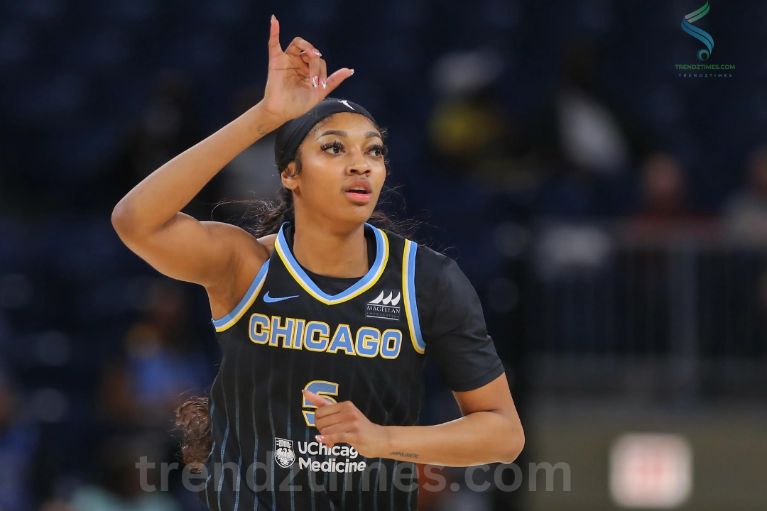 Chicago Sky's Angel Reese injury