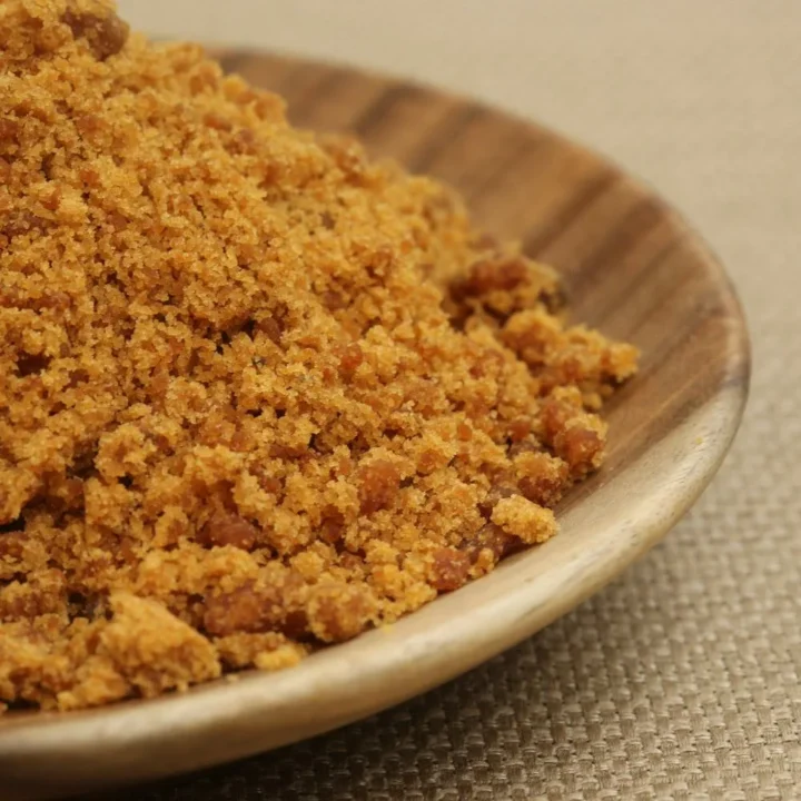 Gurr: (Jaggery) Uses, & Nutritional Value